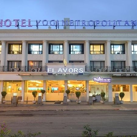 Yogi Metropolitan Hotel Navi Mumbai Exterior photo